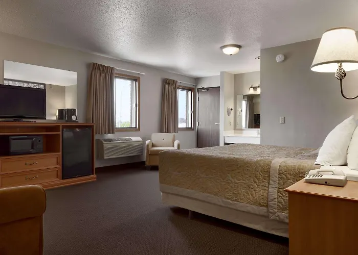 Super 8 By Wyndham Sioux Falls/41St Street