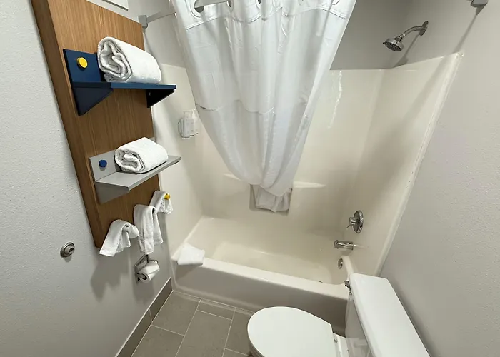Microtel Inn & Suites By Wyndham Sioux Falls